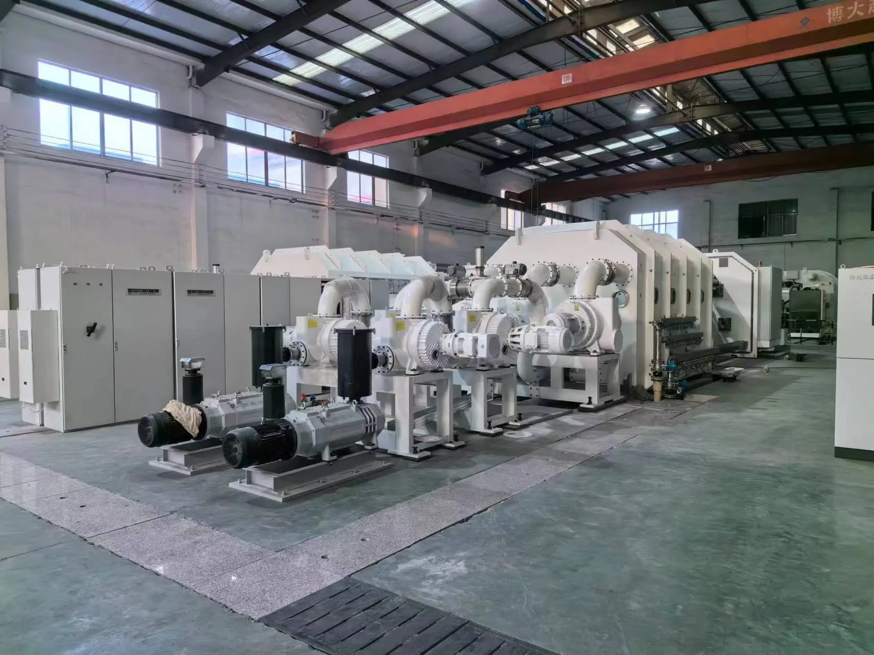 Vacuum Metallizer Machine Manufacturing Workshop